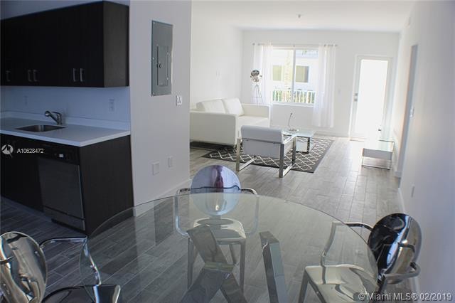 315 S Shore Dr-Unit -4 in Miami Beach, FL - Building Photo - Building Photo