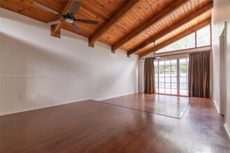 11359 SW 112th Cir Ln N in Miami, FL - Building Photo - Building Photo