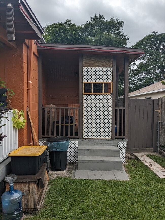 11 N Lancelot Ave in Orlando, FL - Building Photo - Building Photo