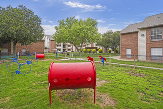 Newport of Amarillo in Amarillo, TX - Building Photo - Building Photo