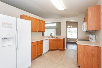 10302 Soaring Eagle Dr in Riverview, FL - Building Photo - Building Photo