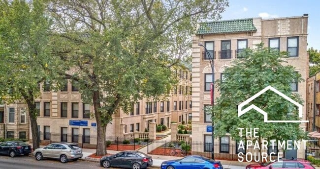 4032 N Ashland Ave, Unit 1W