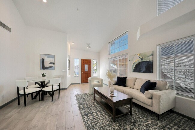 property at 11832 E Clinton St