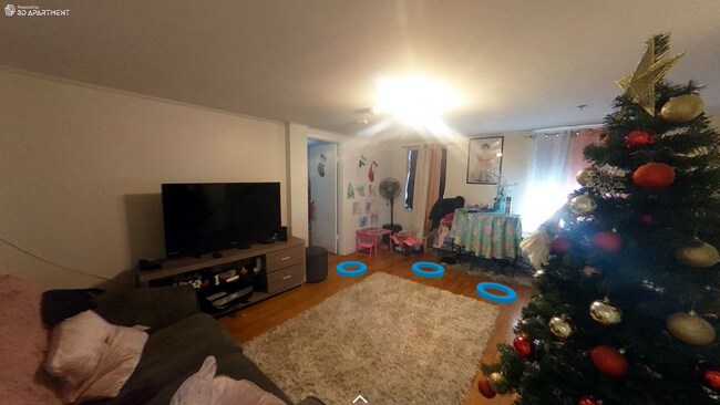 126 Warren St in Boston, MA - Foto de edificio - Building Photo