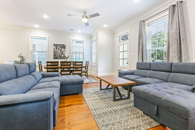 1641 Erato St in New Orleans, LA - Building Photo - Building Photo