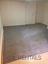 15 Piggott Rd in Medford, MA - Building Photo - Building Photo