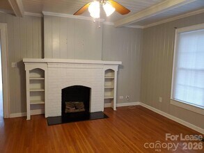 1506 Wayside Dr in Gastonia, NC - Foto de edificio - Building Photo