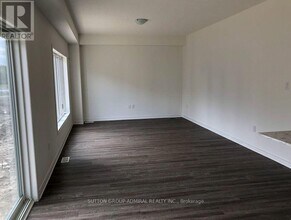 12 Bobolink Dr in Wasaga Beach, ON - Building Photo - Building Photo