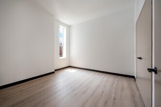 857 Bergen Ave in Jersey City, NJ - Building Photo - Building Photo