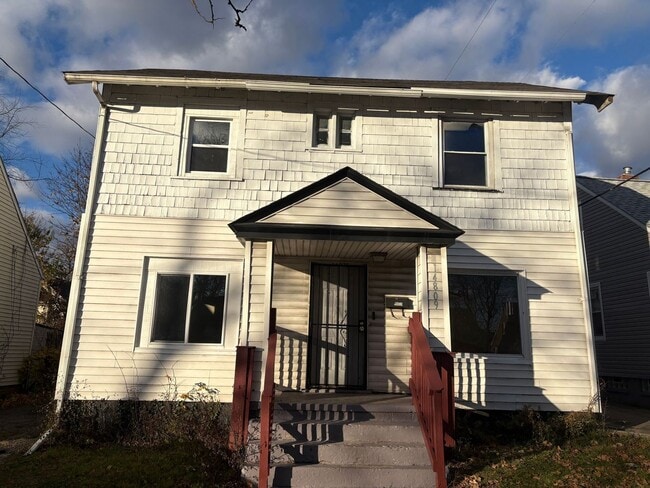 property at 14809 Harvard Ave