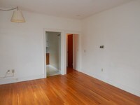 92 S Main St, Unit 3 photo'