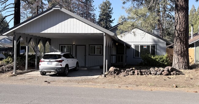 670 Pine Way in Chester, CA - Building Photo - Building Photo