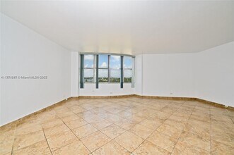 7441 Wayne Ave, Unit 4C in Miami, FL - Building Photo - Building Photo