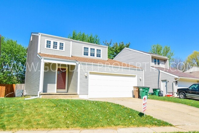 property at 716 Knolls Ct