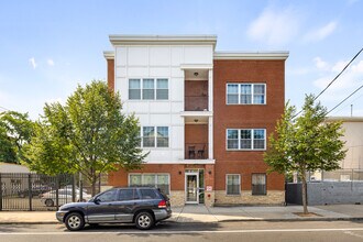 84-86 Astor Street in Newark, NJ - Building Photo - Building Photo