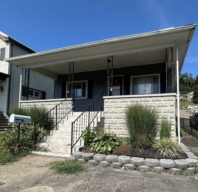 property at 1313 N 7th St