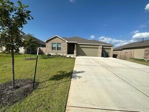 260 Vortex Pass in Kyle, TX - Foto de edificio - Building Photo