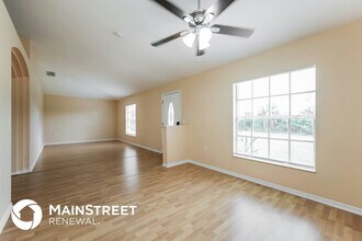 1120 Cariston Ave in Lehigh Acres, FL - Building Photo - Building Photo