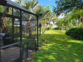 1103 Ballinger Rd in Lutz, FL - Foto de edificio - Building Photo