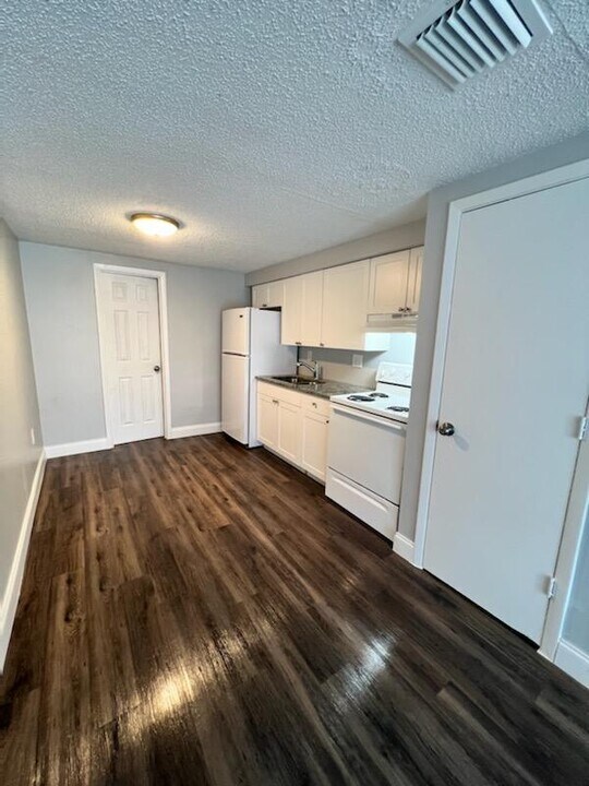 1011 34th Ave W in Bradenton, FL - Building Photo