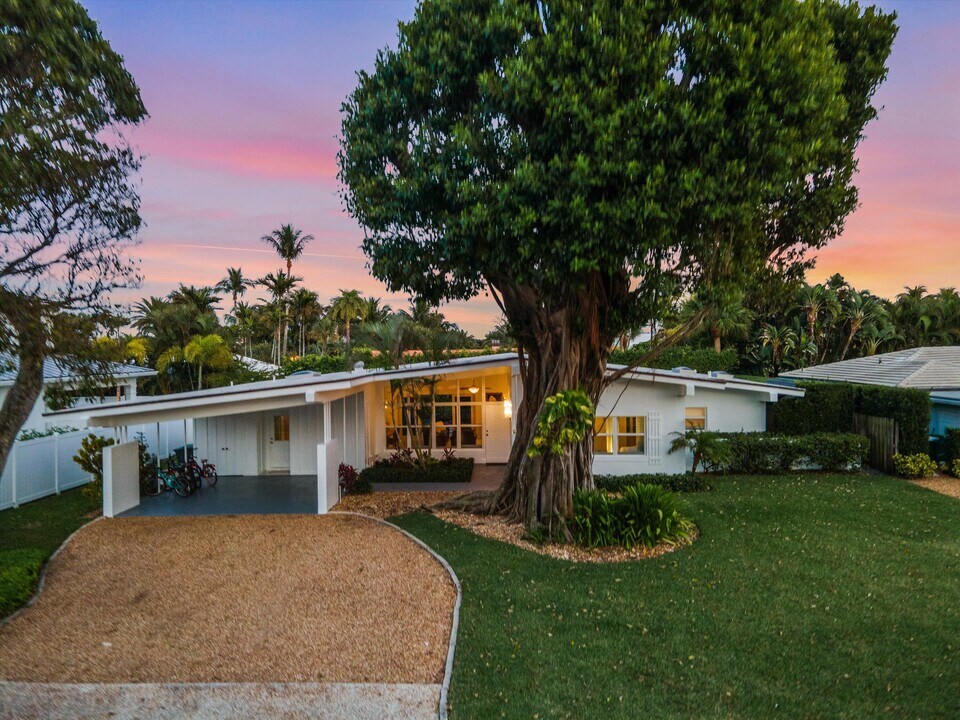 181 Beacon Ln in Jupiter, FL - Foto de edificio