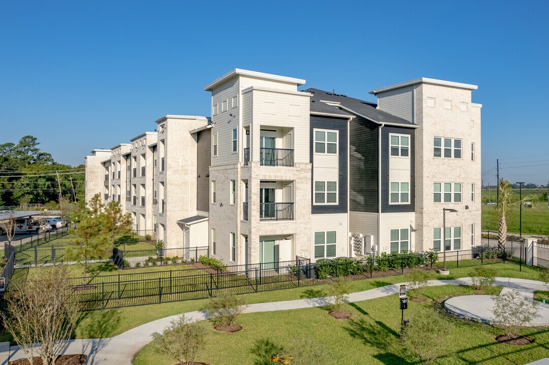 Domain Town Center in Houston, TX - Building Photo