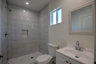 14604 Cohasset St in Van Nuys, CA - Building Photo - Building Photo