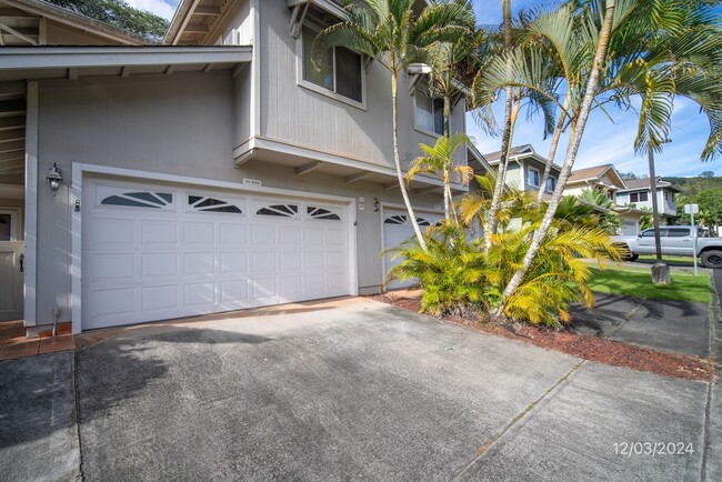 95-1049-1049 Wikao St in Mililani, HI - Building Photo - Building Photo