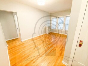 4314 N Clarendon Ave in Chicago, IL - Building Photo - Building Photo