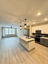 Residences at Grayson Heights in San Antonio, TX - Building Photo - Building Photo