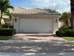 8165 Quito Pl in Wellington, FL - Building Photo - Building Photo