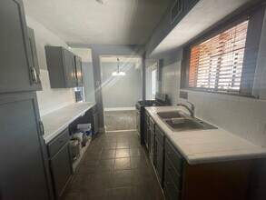 1629 Devon Dr in Corpus Christi, TX - Building Photo - Building Photo