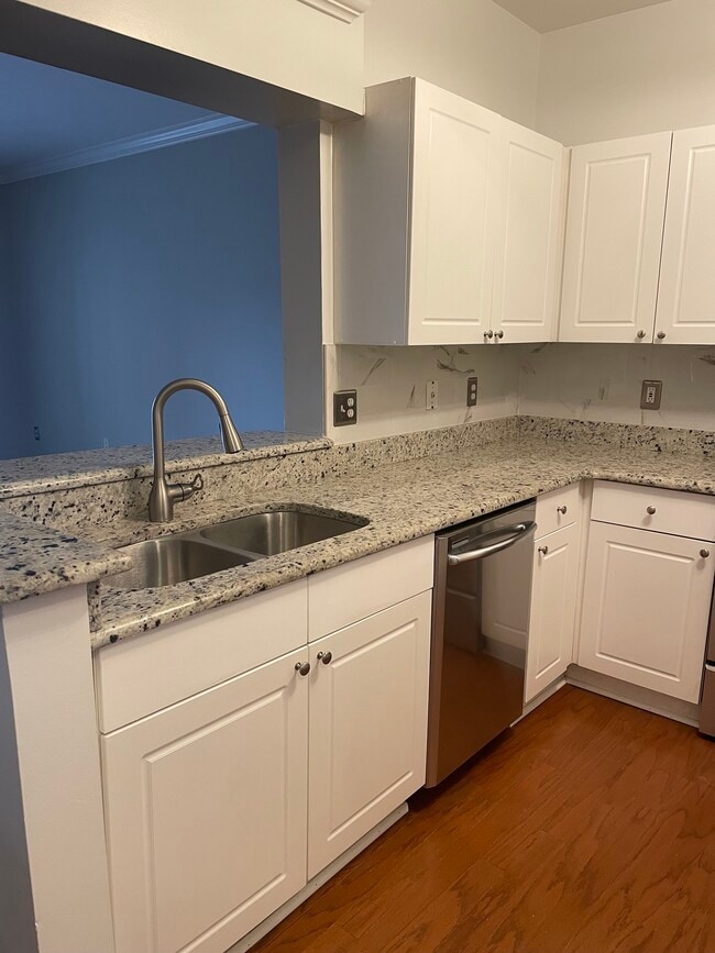 property at 4551 Strutfield Ln