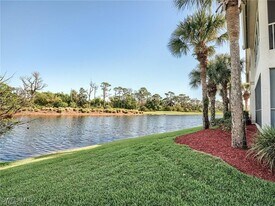 8986 Greenwich Hills Way in Ft. Myers, FL - Building Photo