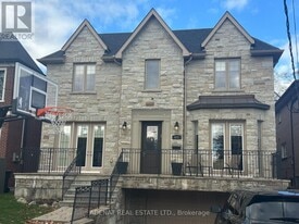 622 Coldstream Ave in Toronto, ON - Building Photo
