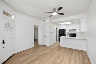 53 Anil in Rancho Santa Margarita, CA - Building Photo - Building Photo