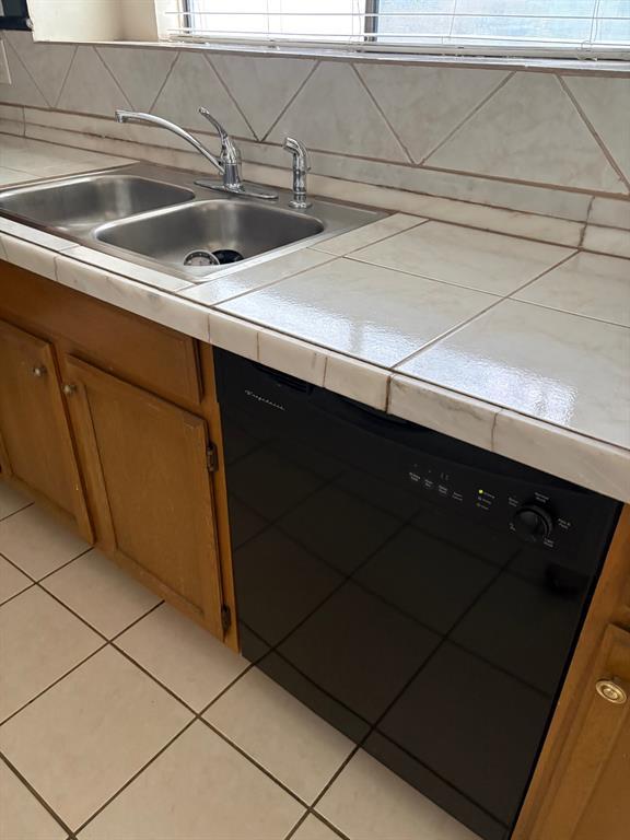 2211 Rick Whinery Dr in Austin, TX - Building Photo - Building Photo