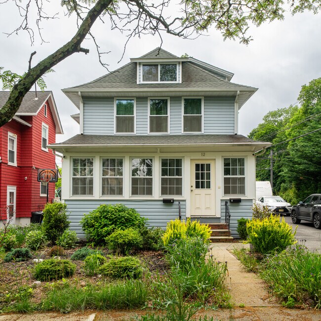 12 Lansing Pl, Unit #2 in Montclair, NJ - Building Photo - Building Photo