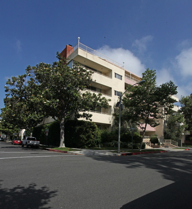 Dayton Swall Apartments in Beverly Hills, CA - Foto de edificio