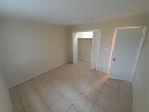 412 Conniston Rd in West Palm Beach, FL - Building Photo - Building Photo