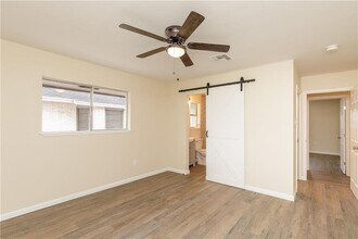 3725 Kingston Dr in Corpus Christi, TX - Building Photo - Building Photo
