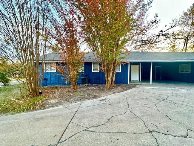 property at 4302 Scottsdale Rd