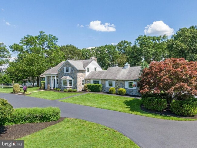 558 Brownsville Rd in Sinking Spring, PA - Building Photo - Building Photo