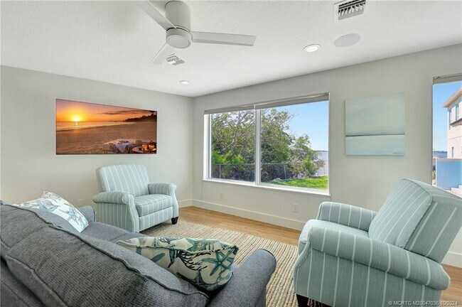 property at 2001 Nettles Blvd