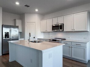 9729 Wild Pr Wy in Crowley, TX - Building Photo - Building Photo