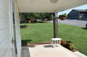 1315 S Nc 16 Business Hwy in Newton, NC - Building Photo - Building Photo