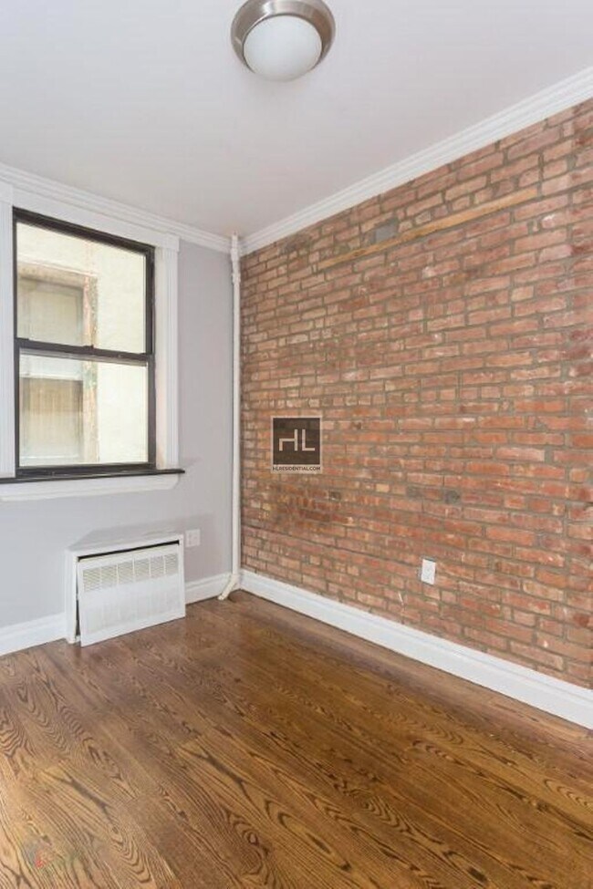 E 9TH ST. in New York, NY - Building Photo - Building Photo