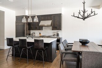5 Wildwood Rd W in Big Sky, MT - Building Photo - Building Photo