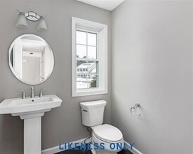 47 Spear Ln in Colchester, VT - Building Photo - Building Photo