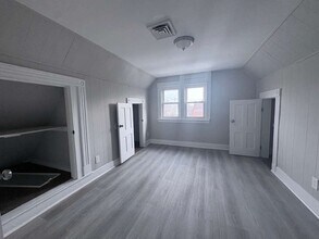 578 Howard Ave, Unit 3 in New Haven, CT - Building Photo - Building Photo